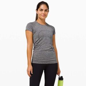 Lululemon Swiftly Tech Short Sleeve